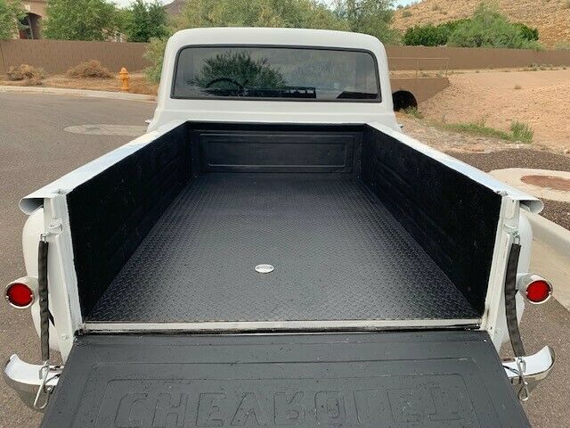 1970 White Chevrolet C-10