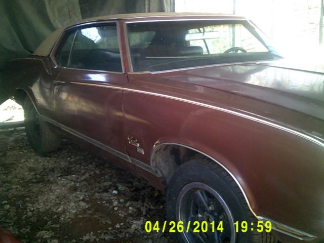 1971 coppertone Oldsmobile Cutlass Coupe