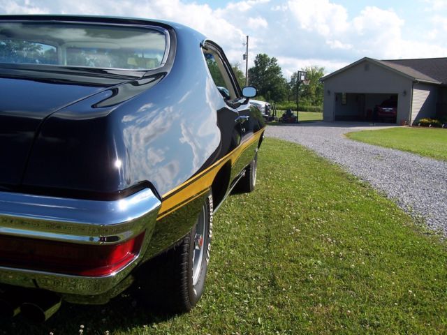1971 Black Pontiac GT-37 Coupe