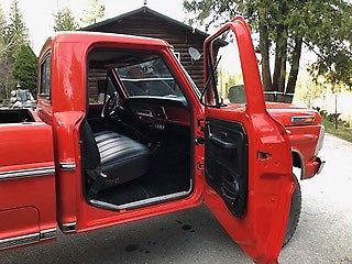 1971 Orange Ford F-250 Standard Cab Pickup