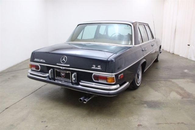 1971 Blue Mercedes-Benz 300-Series