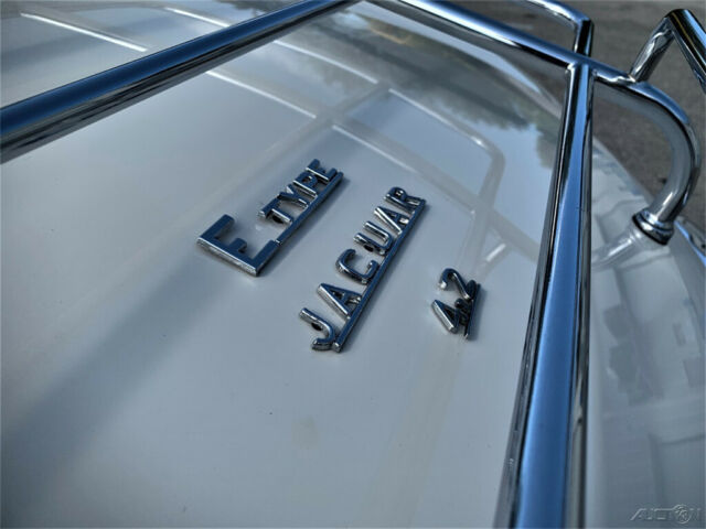 1971 White Jaguar E-Type