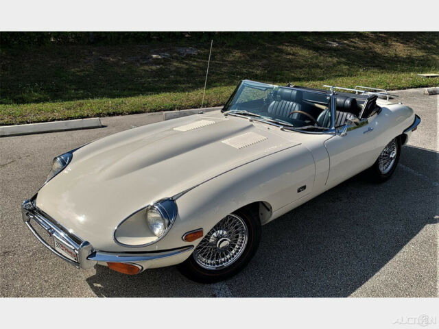 1971 White Jaguar E-Type