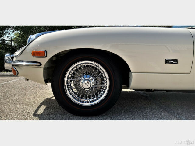 1971 White Jaguar E-Type