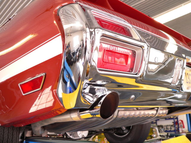 1971 Orange Oldsmobile 442