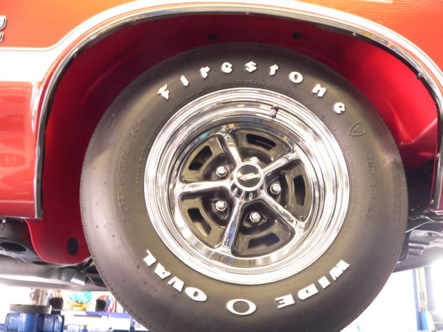 1971 Orange Oldsmobile 442