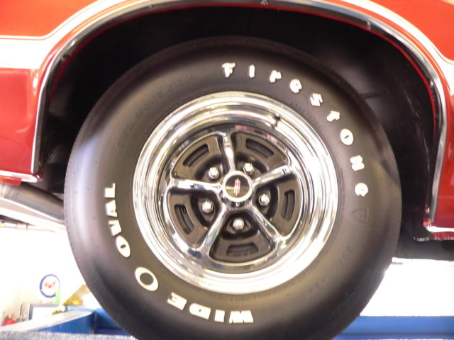 1971 Orange Oldsmobile 442