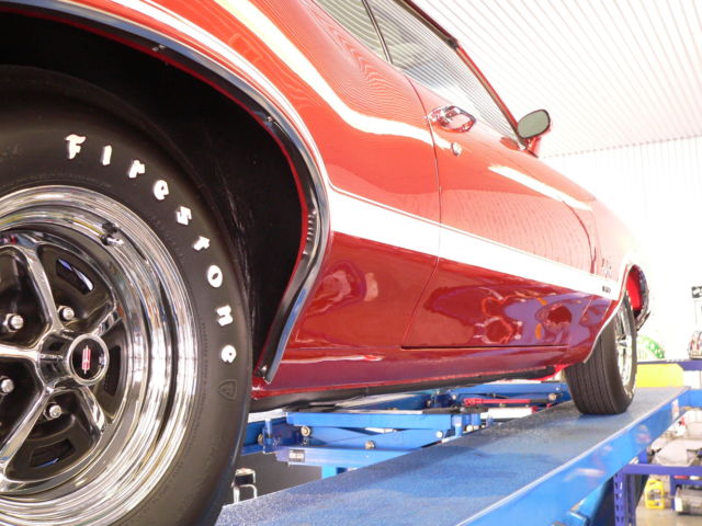 1971 Orange Oldsmobile 442