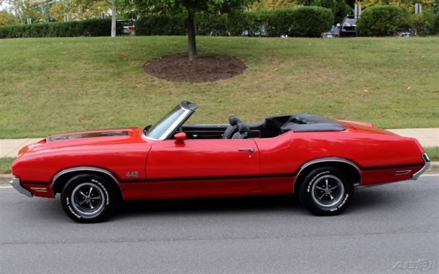 1971 Black Oldsmobile Cutlass Convertible