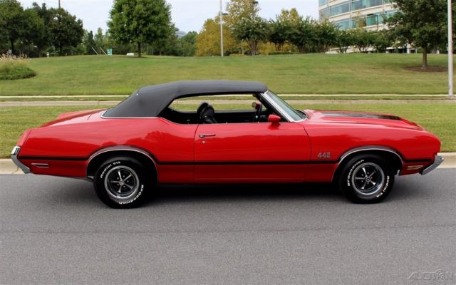 1971 Black Oldsmobile Cutlass Convertible