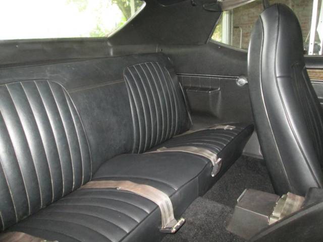 1971 Midnite blue AMC Javelin