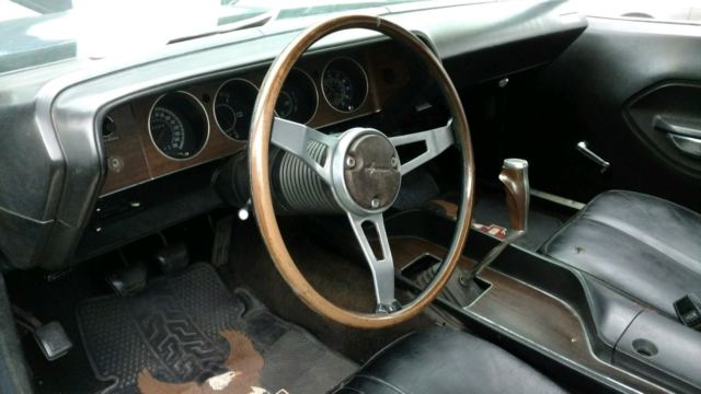 1971 Blue Plymouth Barracuda Coupe