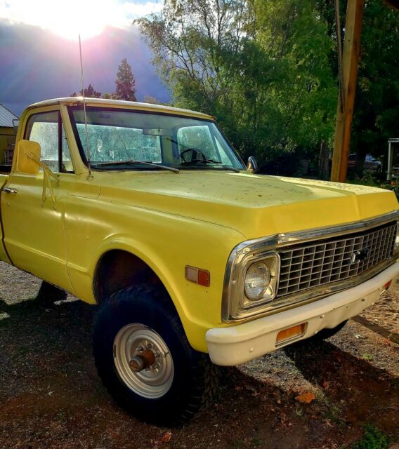 1971 Yellow Chevrolet C-10