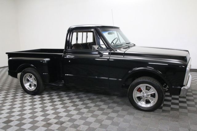 1971 Black Chevrolet C10