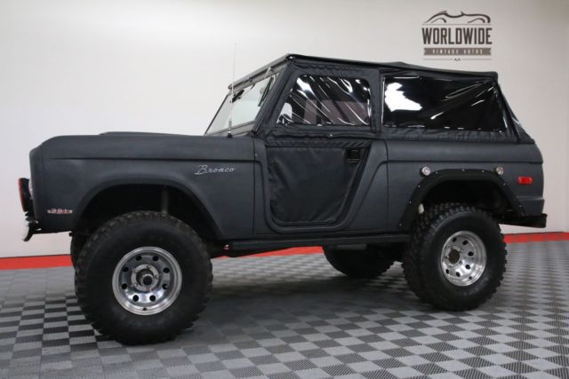 1971 Black Ford Bronco