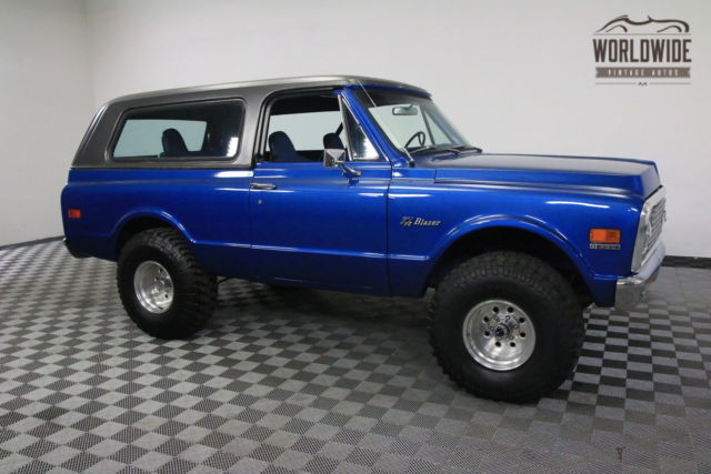 1971 Blue Chevrolet Blazer