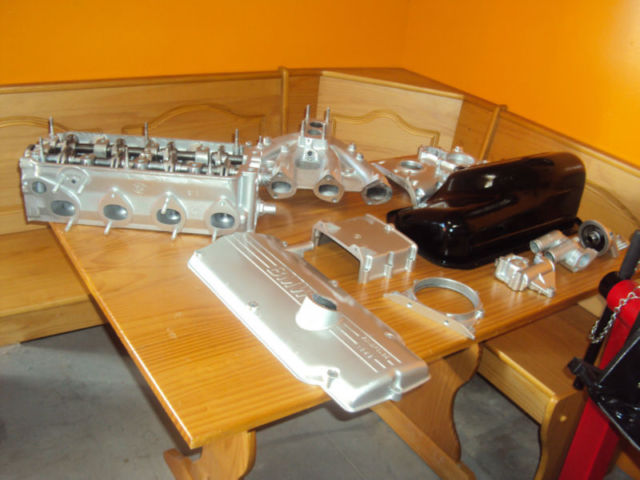 1971 White BMW 2002 Coupe