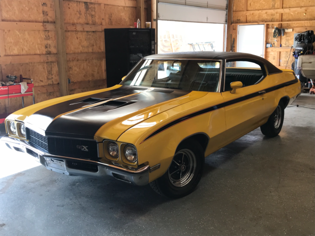 1971 Yellow Buick GS --