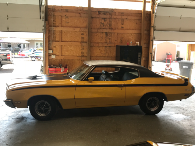 1971 Yellow Buick GS --
