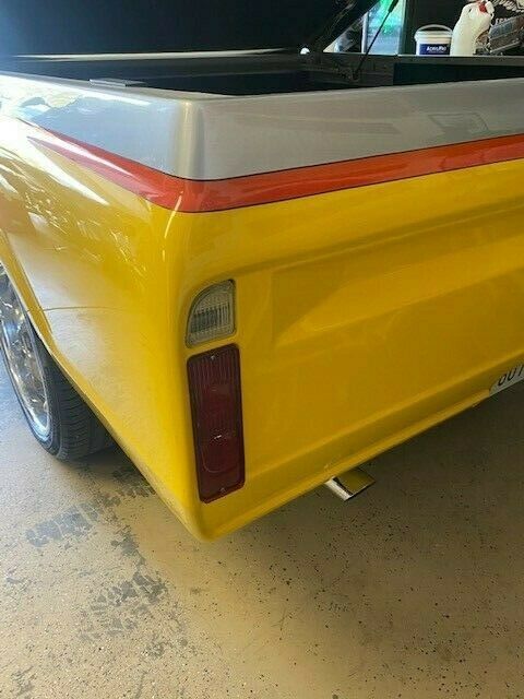 1971 Yellow Chevrolet C-10 Standard Cab Pickup