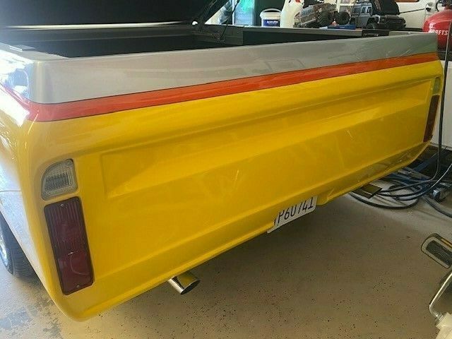 1971 Yellow Chevrolet C-10 Standard Cab Pickup