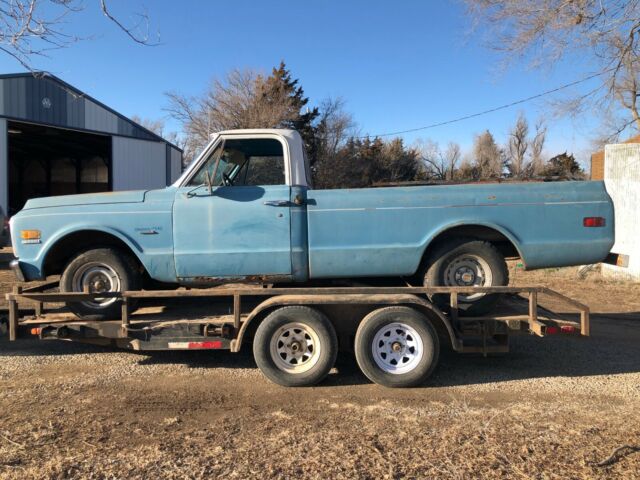1971 2 Tone Blue & White Chevrolet C-10
