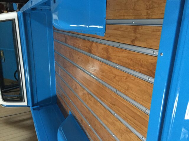 1971 2 Tone Blue & White Chevrolet C-10