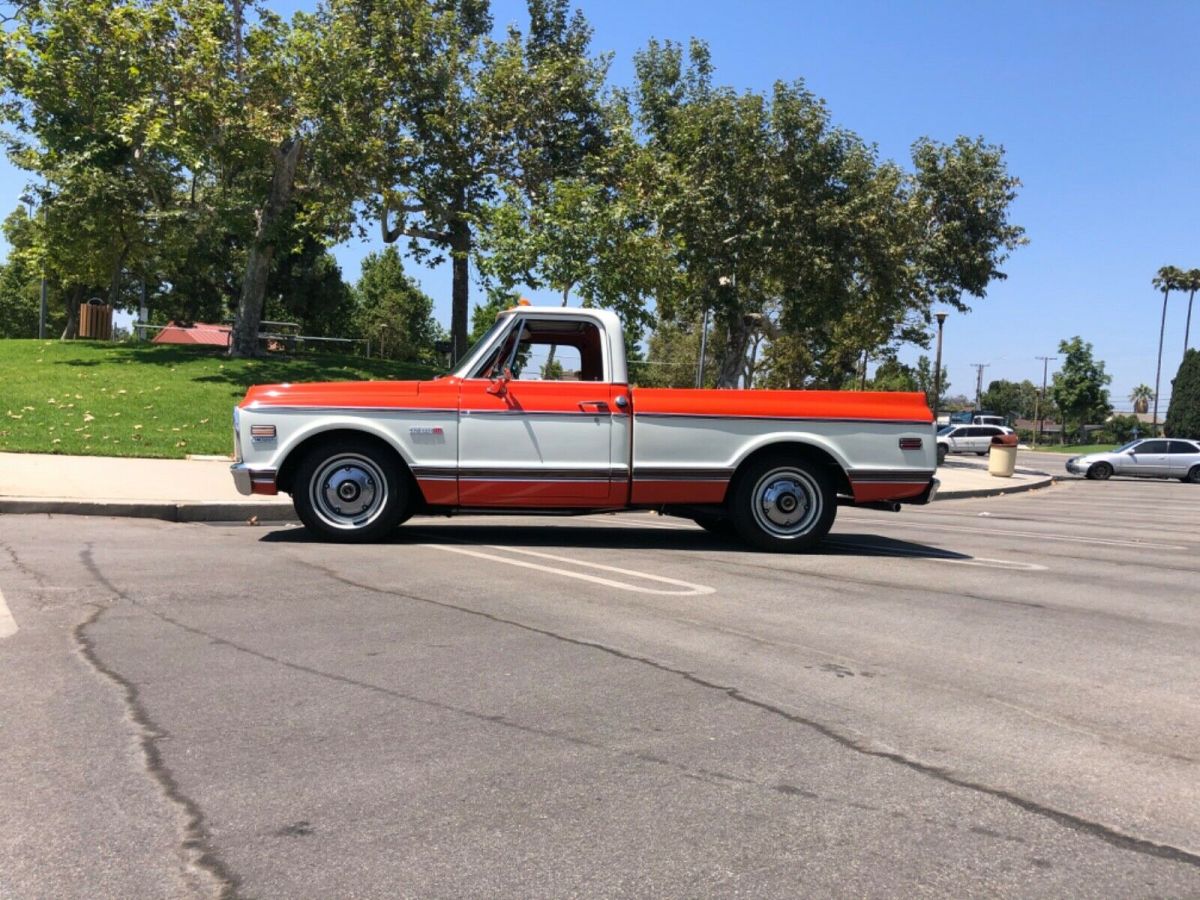 1971 Orange/White 2 Tone Chevrolet C-10 Standard Cab Pickup