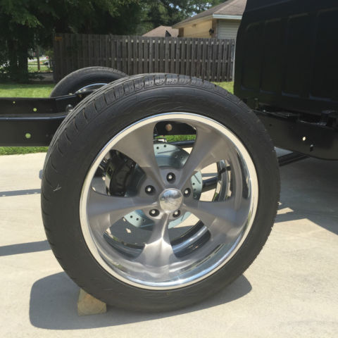 19710000 Black Chevrolet C-10 Standard Cab Pickup