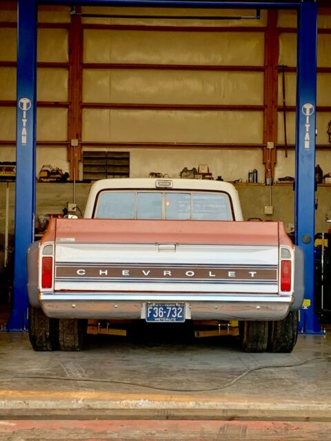 1971 Chevrolet C-10 Standard Cab Pickup