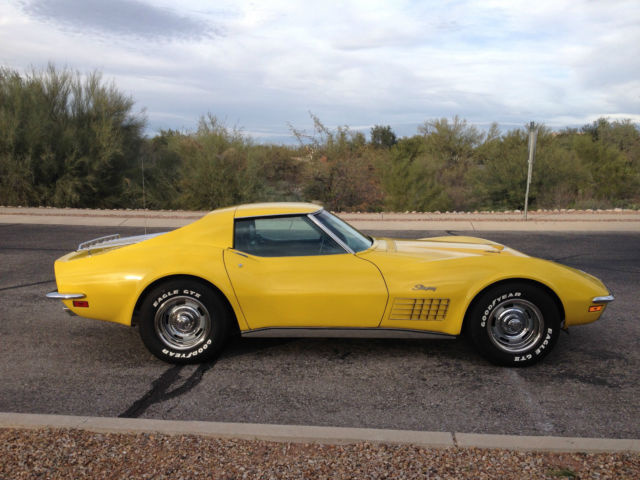 1971 Sunflower Yellow Chevrolet Corvette Coupe