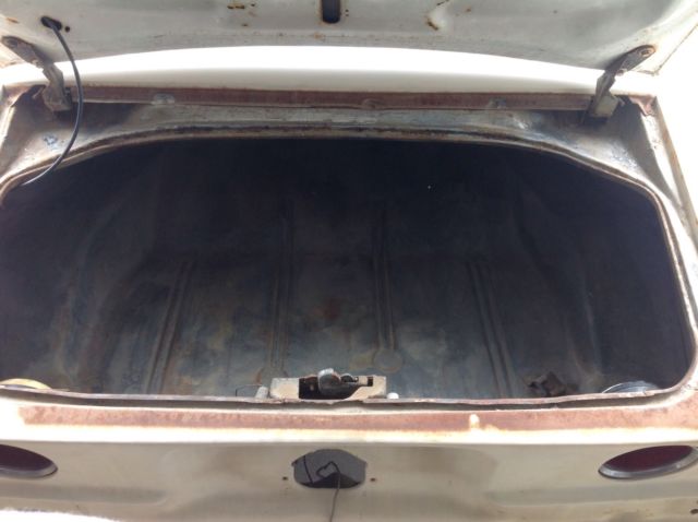 1971 Primer Chevrolet Camaro Coupe