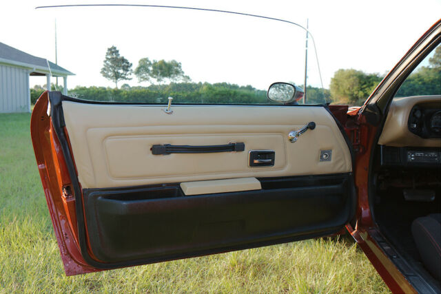 1971 Orange Chevrolet Camaro Coupe