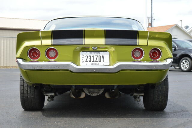 1971 Green Chevrolet Camaro