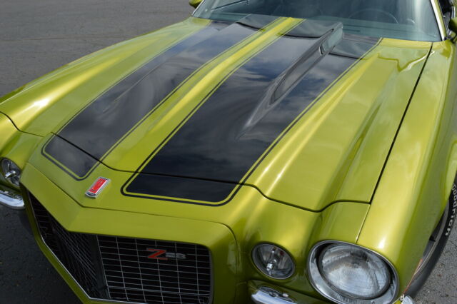 1971 Green Chevrolet Camaro