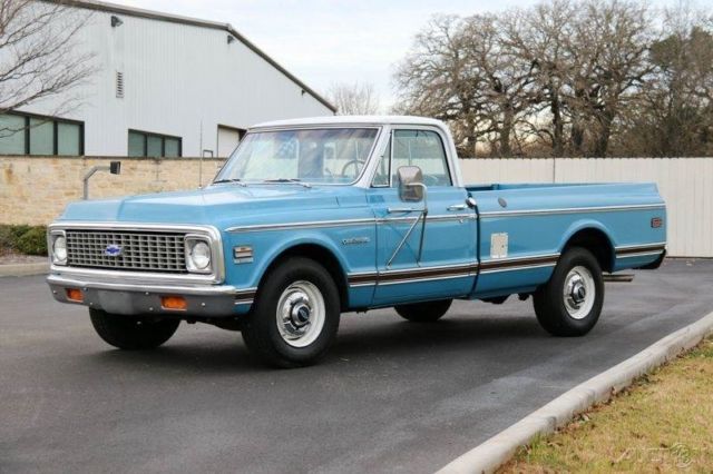 1971 Blue Chevrolet C/K Pickup 2500