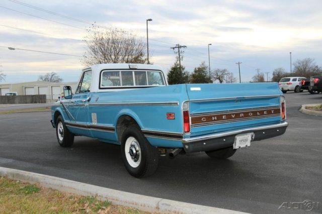 1971 Blue Chevrolet C/K Pickup 2500