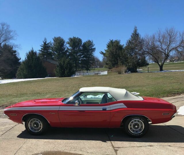1971 red Dodge Challenger Convertible