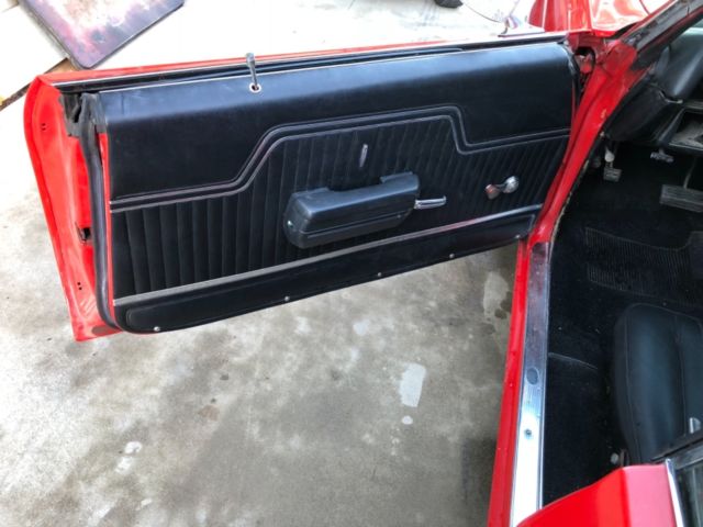 1971 Red Chevrolet Chevelle Coupe