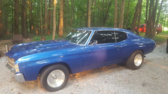 1971 Blue Chevrolet Chevelle Coupe