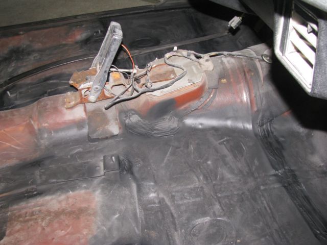 1971 White Chevrolet Chevelle Coupe