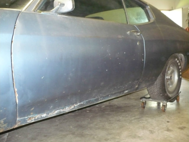 1971 blue Chevrolet Chevelle Coupe