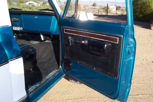 1971 Green Chevrolet C/K Pickup 1500