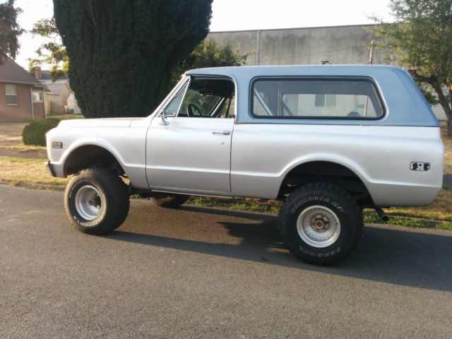 1972 Silver Chevrolet Blazer Standard Cab Pickup