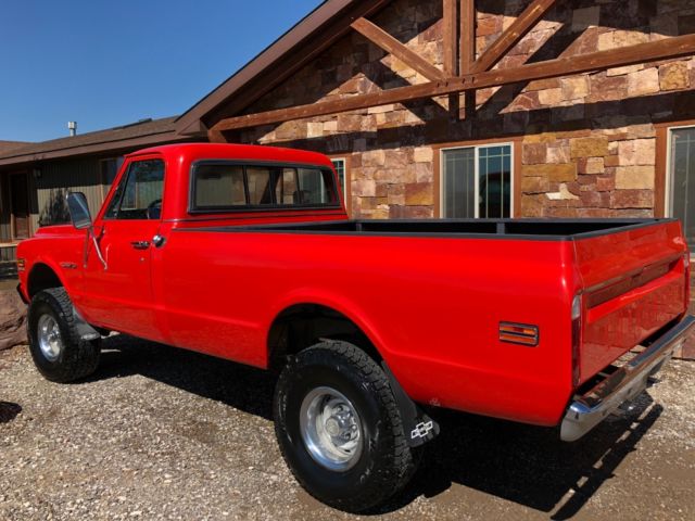 1971 Orange Chevrolet C-10 Standard Cab Pickup