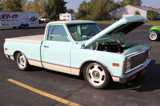 1971 PPG Vibrance Pastel Green & Vanilla Shake Chevrolet C-10 Truck
