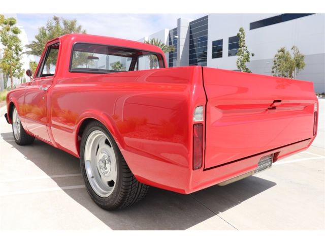 1971 Red Chevrolet C-10 --