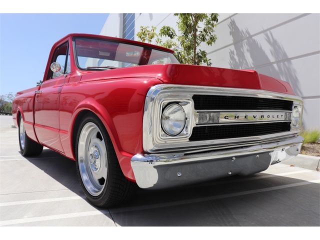 1971 Red Chevrolet C-10 --