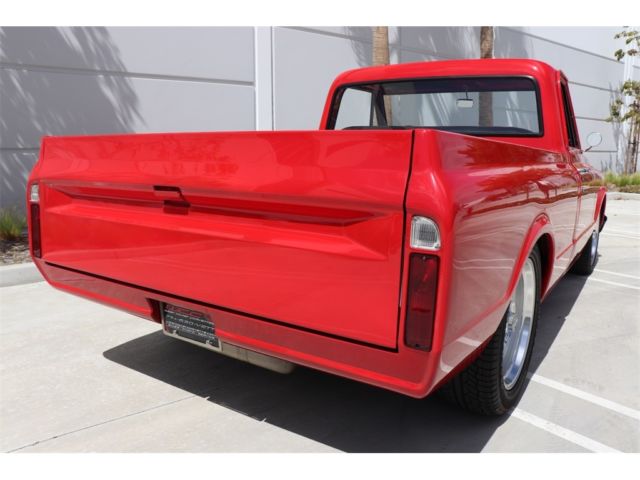 1971 Red Chevrolet C-10 --