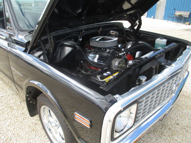 1971 Black Chevrolet C-10